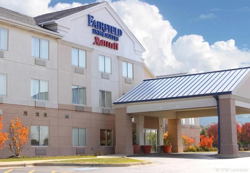 Fairfield Inn & Suites Chicago St. Charles photo 1