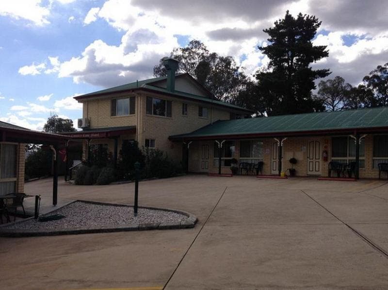 Country Rose Motel Warwick 3