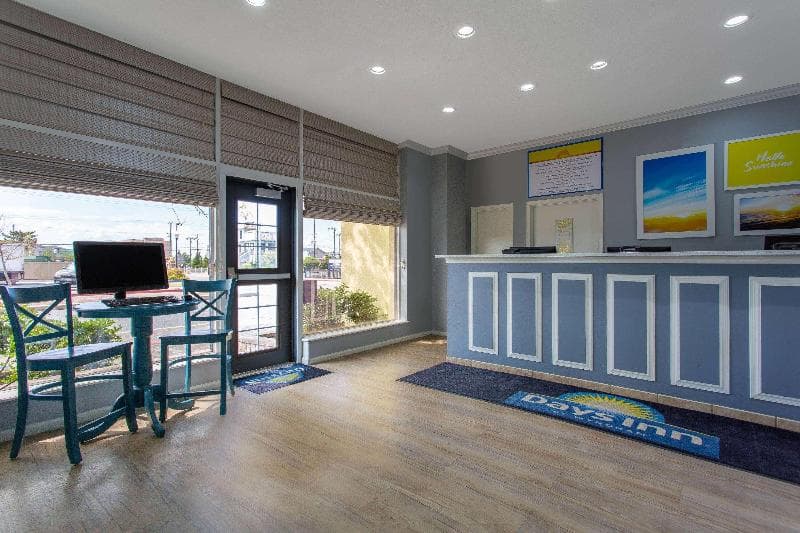Days Inn by Wyndham Ocean City Oceanfront 3