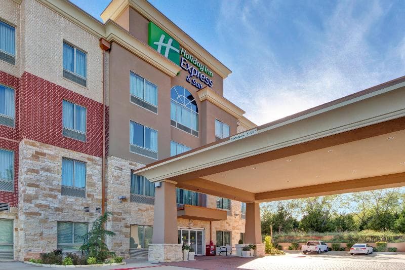 Holiday Inn Express Oklahoma City North 4