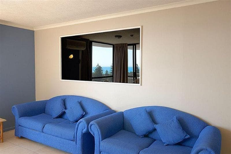 Burleigh Gardens North Hi-Rise 3