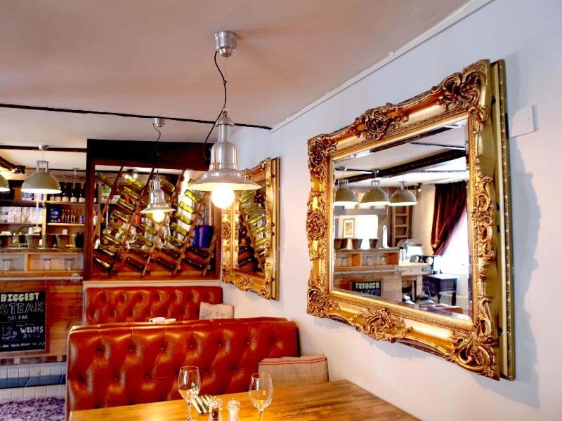The White Hart photo 1