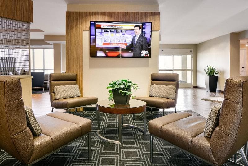 Towneplace Suites Kansas City Airport 2
