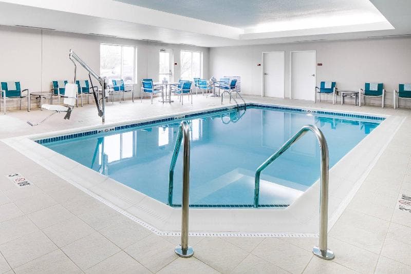 Towneplace Suites Kansas City Airport 3