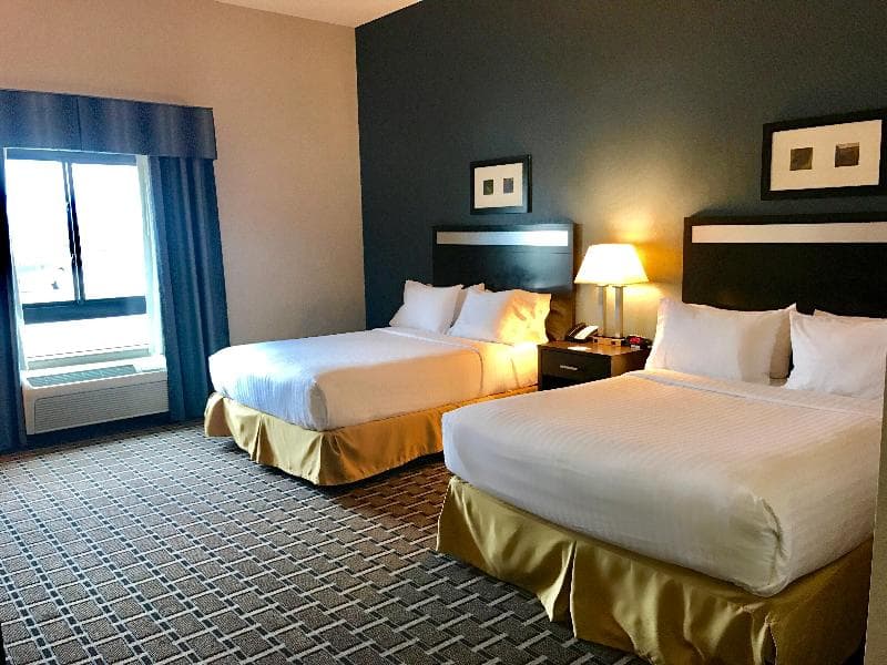 Holiday Inn Express Hotel And Suites Morton Peoria A 3