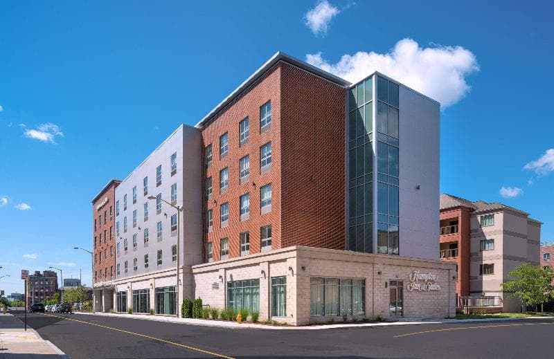 Hampton Inn & Suites Worcester photo 1