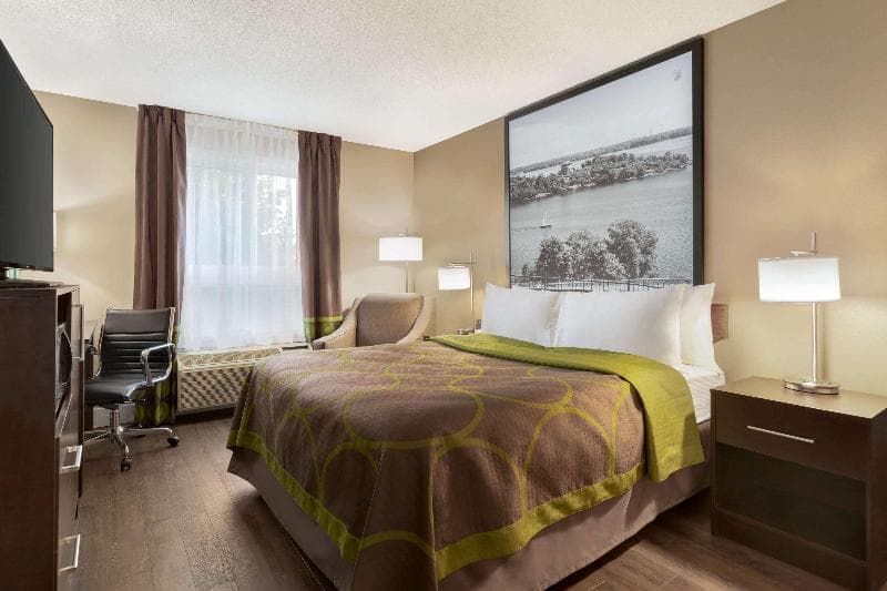 Super 8 By Wyndham Ajax/Toronto 3