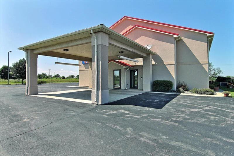 Motel 6 Gilman photo 1
