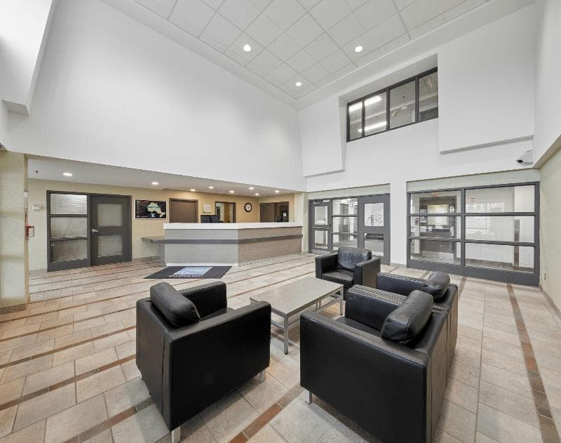 Residence & Conference Centre - King City 5