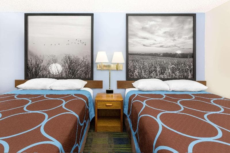 Super 8 By Wyndham Columbus 2