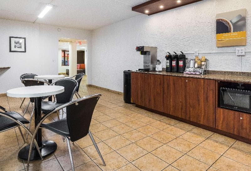 Motel 6 Prospect Heights Il 3