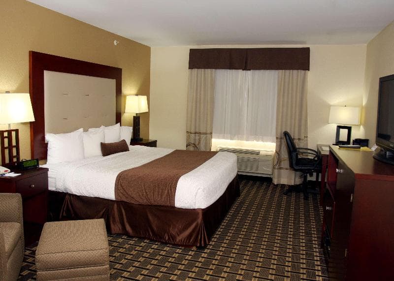 AmericInn by Wyndham Woodstock IL 3