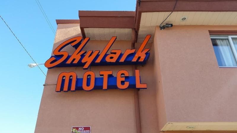 Skylark Motel Chicago Midway Airport 4