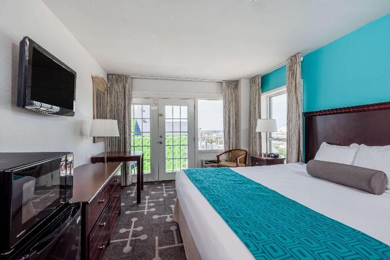 Howard Johnson Plaza By Wyndham Ocean City Oceanfront photo 1