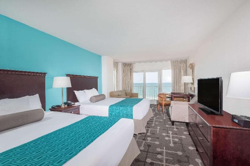 Howard Johnson Plaza By Wyndham Ocean City Oceanfront 2