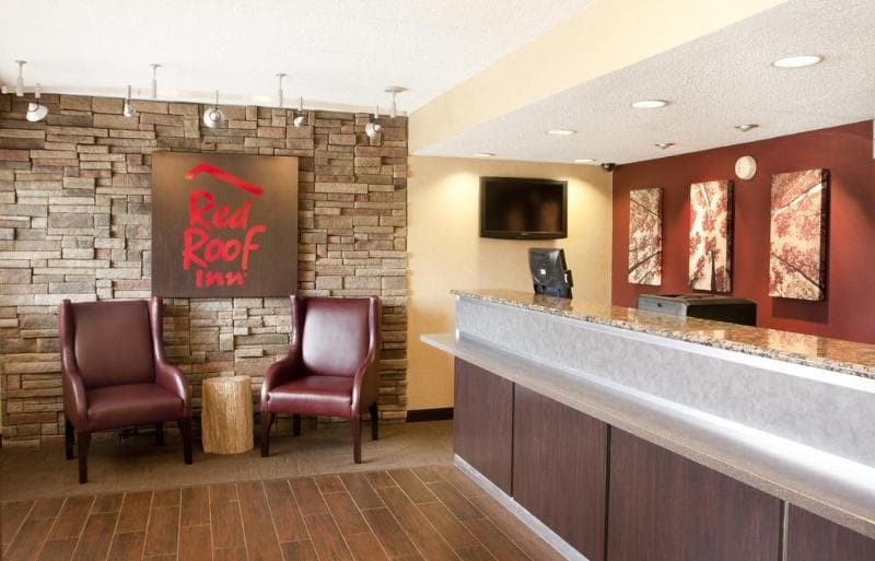 Red Roof Inn Joliet 4