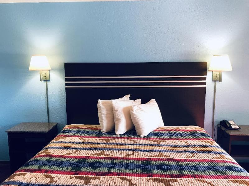 Meridian Inn Oklahoma City 4