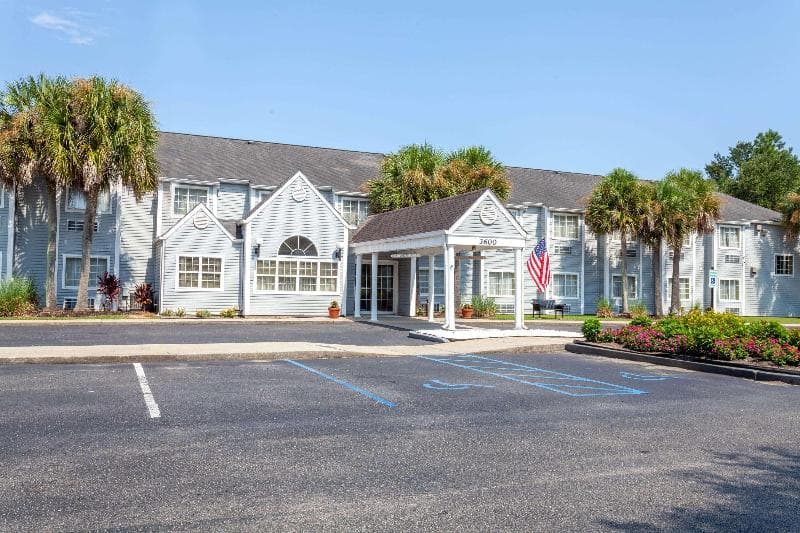 Microtel Inn & Suites by Wyndham Gulf Shores photo 1