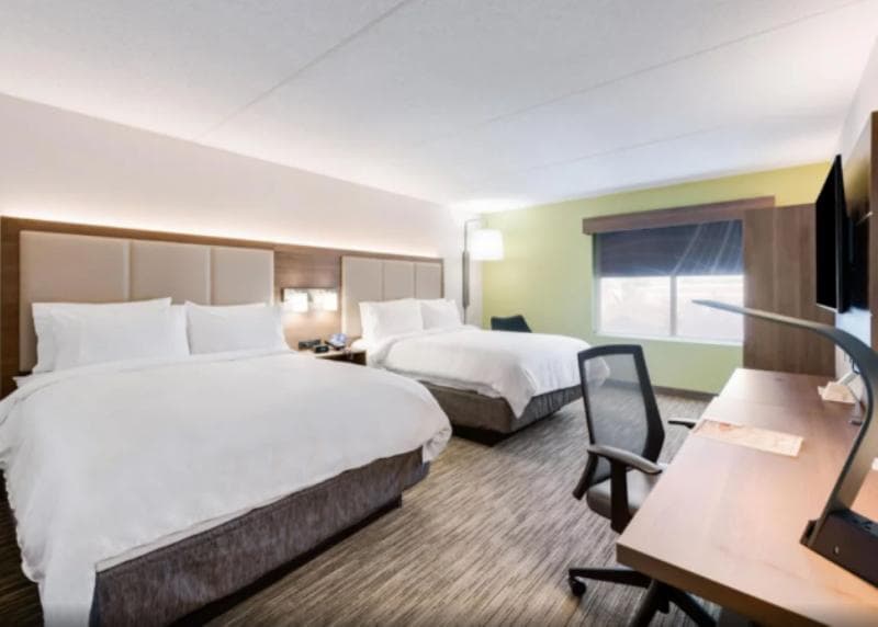 Holiday Inn Express Naperville photo 1