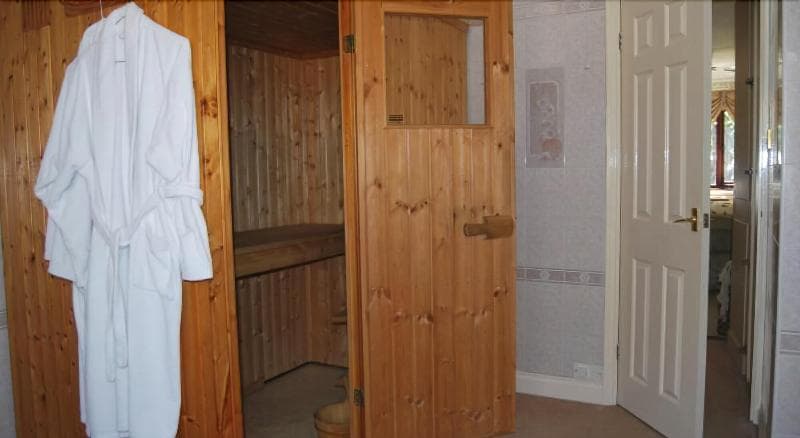 Cotswold House - Guest House main