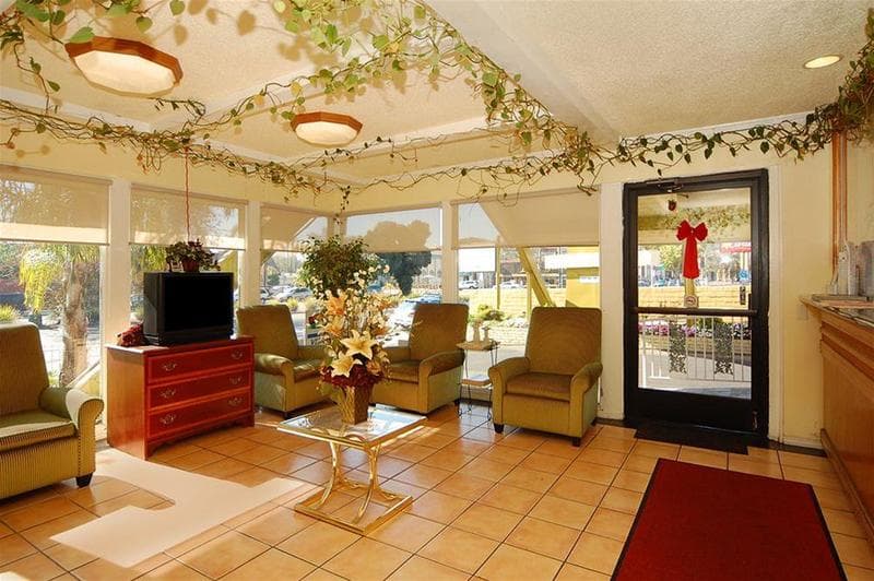 Imperial Inn Oakland 5
