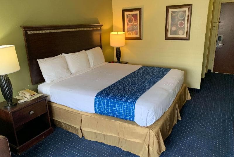Travelodge by Wyndham Odessa 4