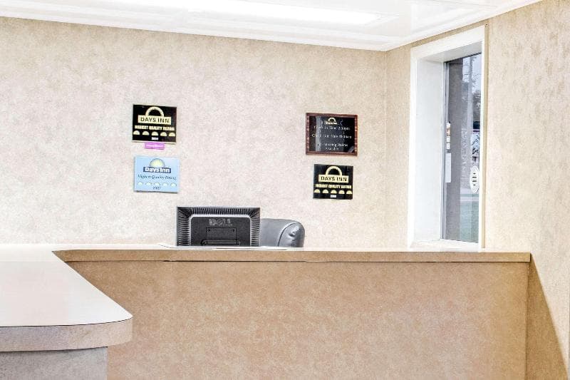 Days Inn By Wyndham Orange City/Deland 4