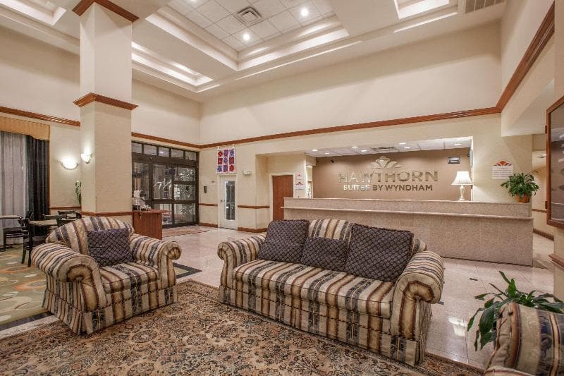 Hawthorn Suites by Wyndham Midwest City Tinker AFB 4