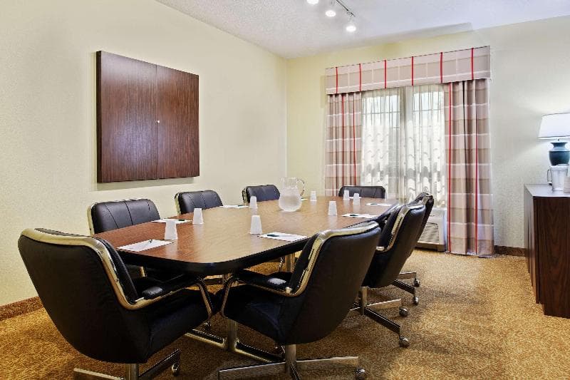 Country Inn & Suites by Radisson, Elgin, IL photo 1