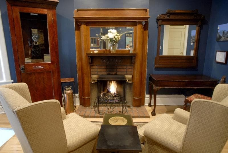 Old Chicago Inn photo 1