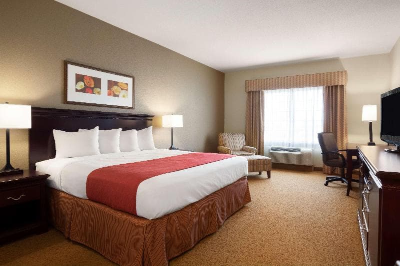 Country Inn & Suites Oklahoma City North 5