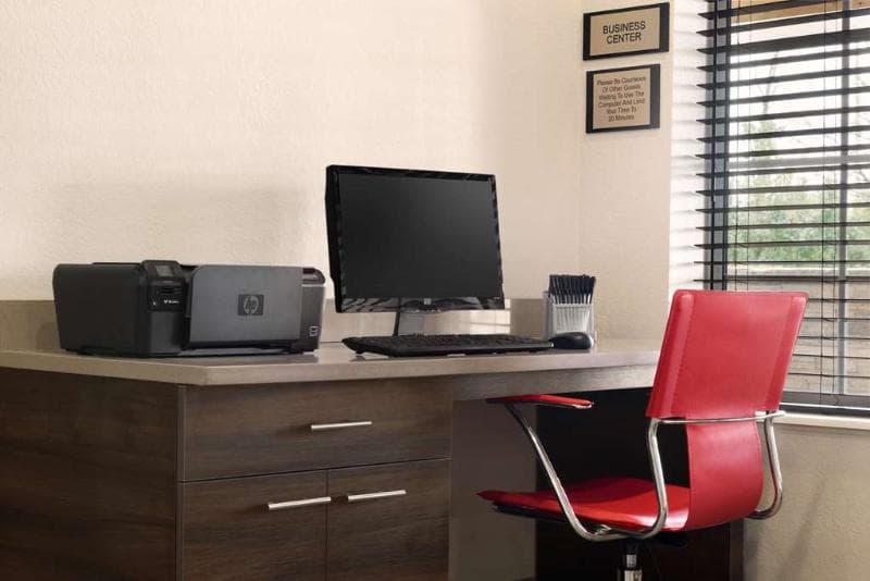 Country Inn & Suites by Radisson, Romeoville, IL 3