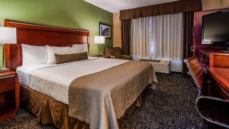 Best Western Glenview -Chicagoland Inn And Suites 5