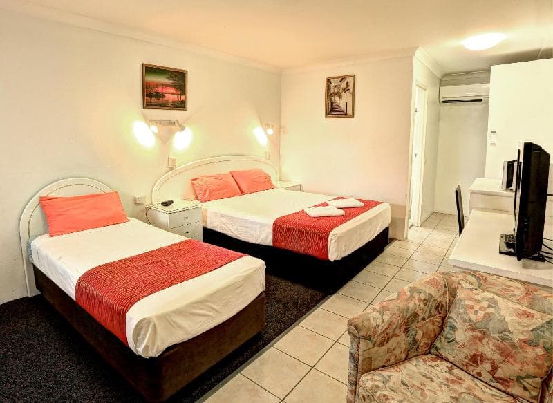 Calico Court Motel photo 1