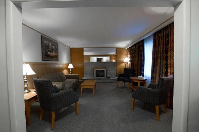 Motel Du Chevalier 3