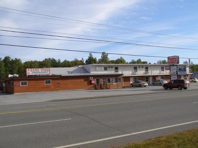 Pamola Motor Lodge main