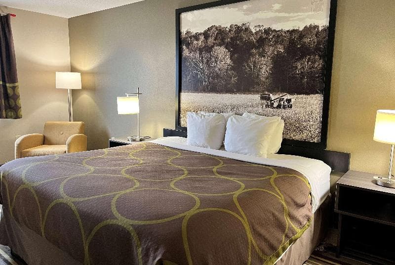 Super 8 By Wyndham Gas City Marion Area 3