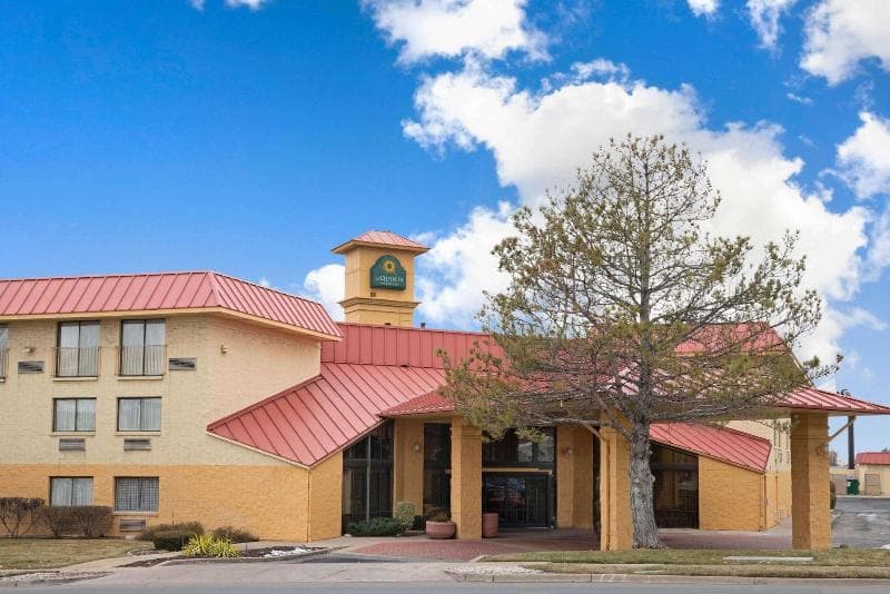 La Quinta Inn & Suites by Wyndham SLC - Layton 5