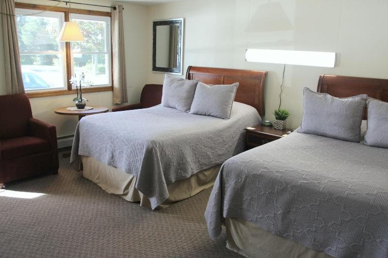 All Seasons Inn 3