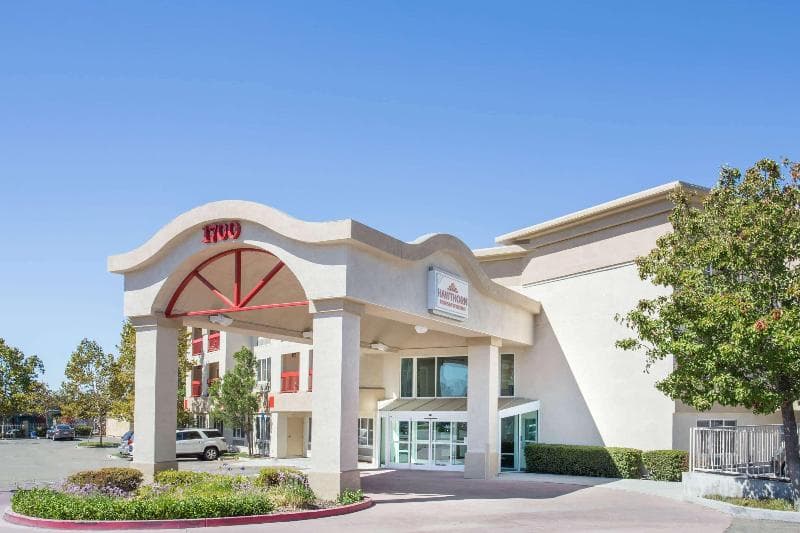 Hawthorn Suites by Wyndham Livermore Wine Country photo 1