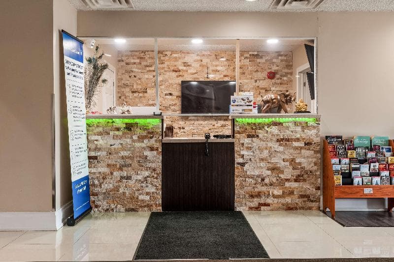 SureStay Hotel by Best Western Kemptville 4