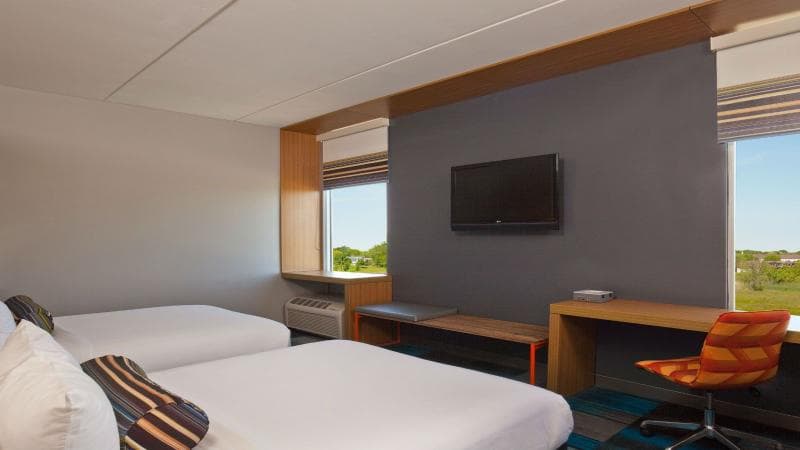 Aloft Bolingbrook 5