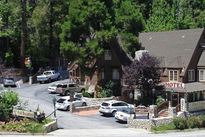Saddleback Inn At Lake Arrowhead 2