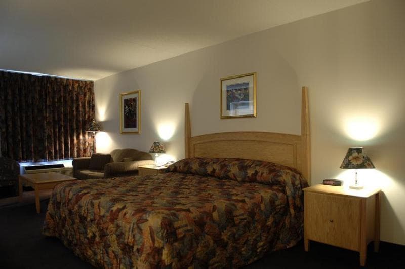 Chateau Logue Golf & Resort 3