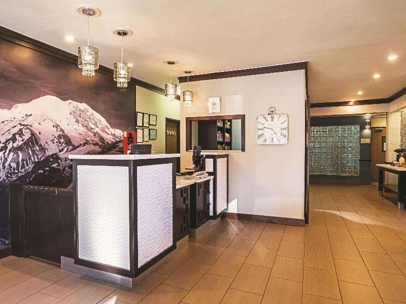 La Quinta Inn by Wyndham Olympia - Lacey 4