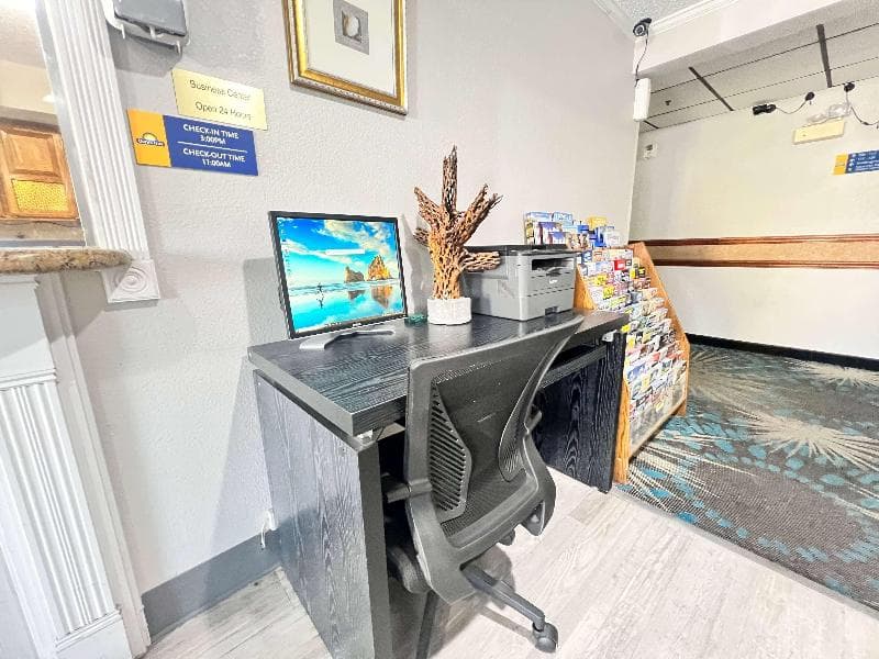 Days Inn by Wyndham Clearfield 3