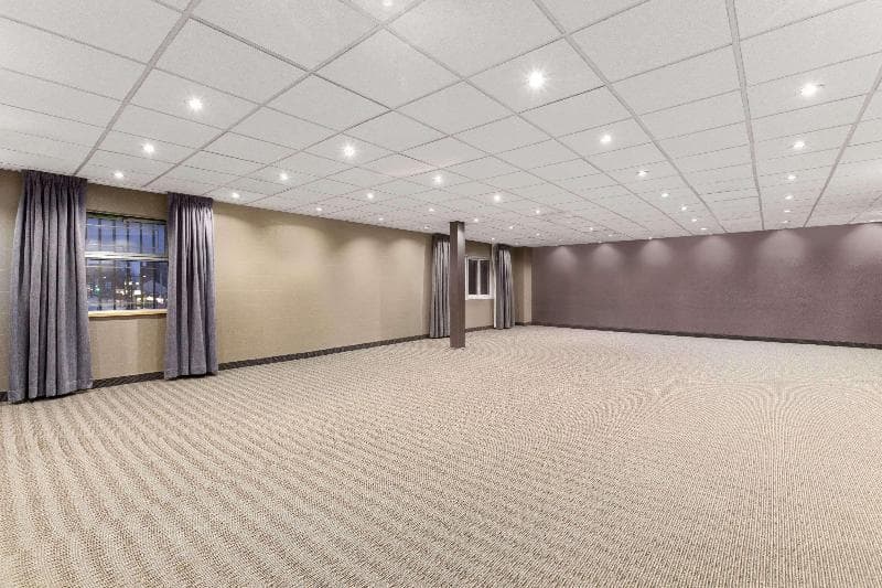 Days Inn by Wyndham Ottawa photo 1