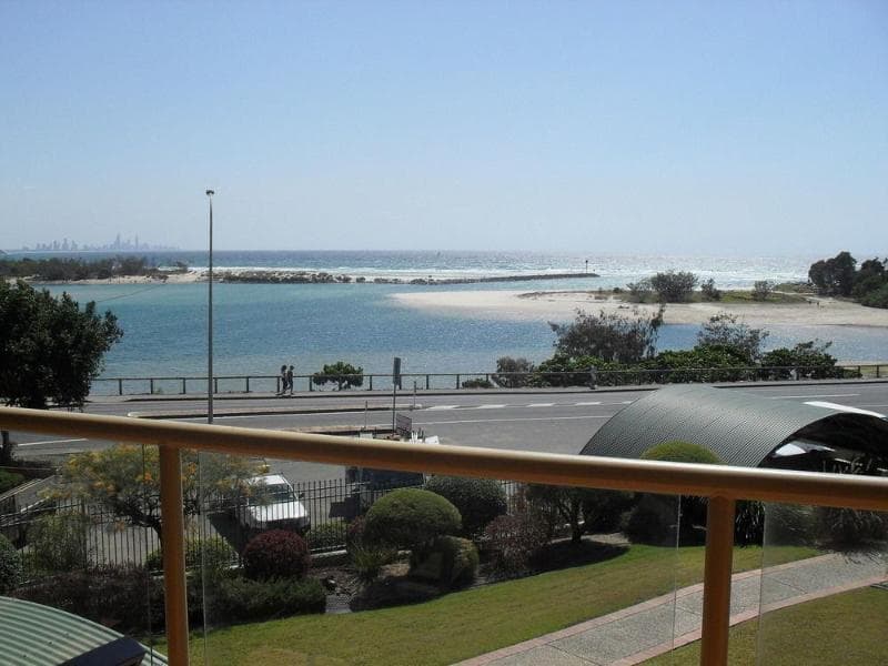 Little Cove Currumbin 4