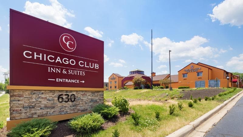 Chicago Club Inn Suites 2