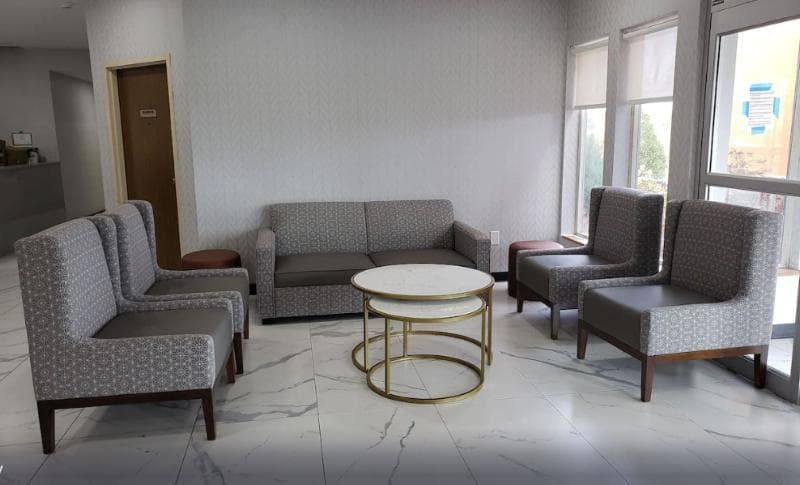 Chicago Club Inn Suites 5